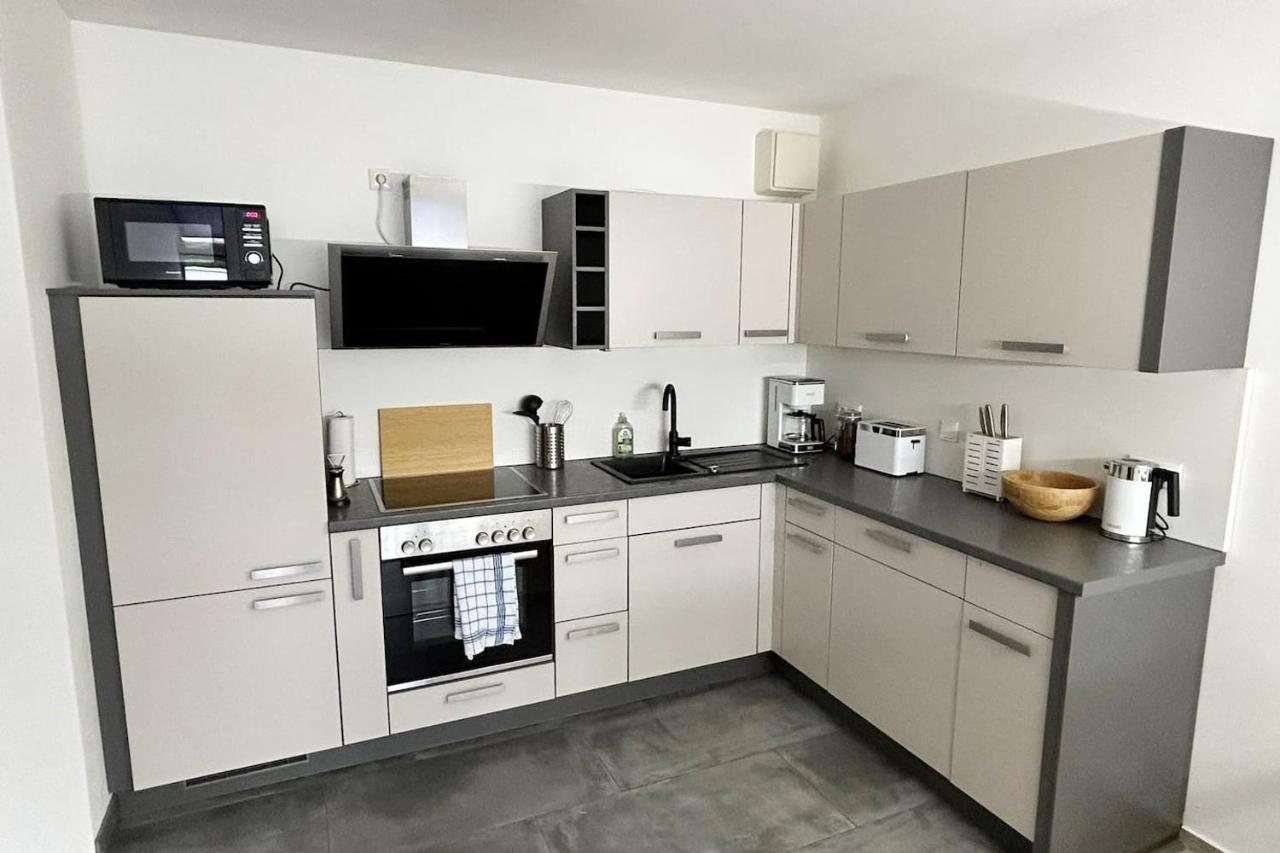 Ferienwohnung An Der Messe *Inkl. Garage* Erfurt Luaran gambar